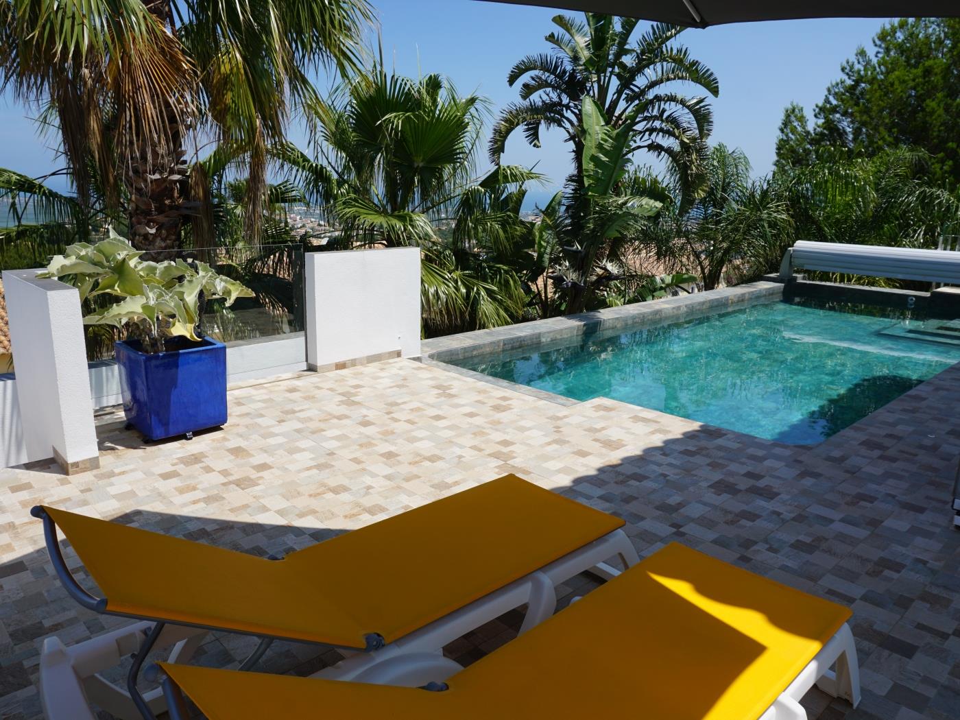 Appartement - El R&agrave;fol D'alm&uacute;nia - 1 Schlafzimmer - 3 Personen